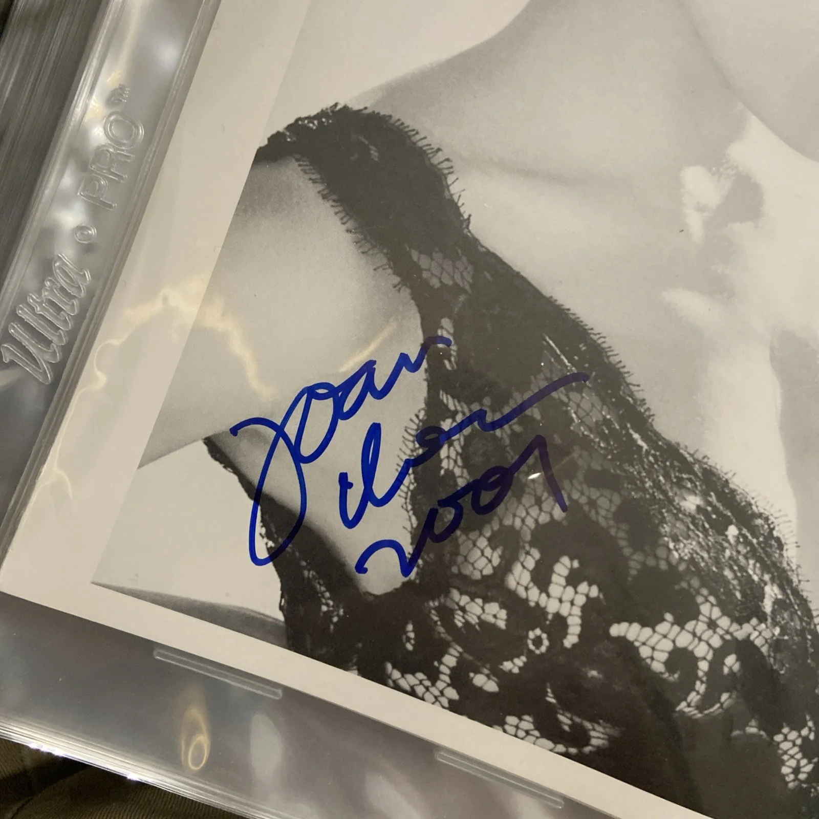 Joan Chen autographed 8x10 Photo - “Twin Peaks" & “Last Emperor” Actress! 2001, image 2