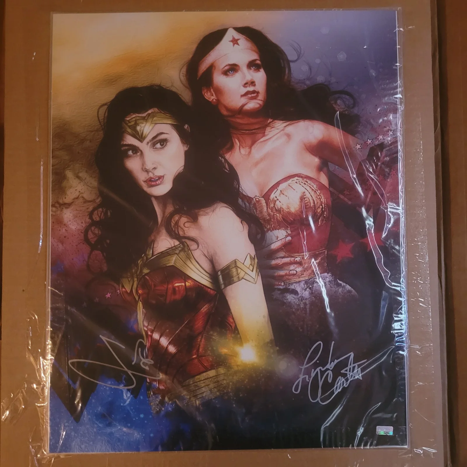 Lynda Carter, Gal Gadot — Lynda Carter Gal Gadot Wonder Woman signed autographed 16x20 Photo print Wx2/COA, изображение 3