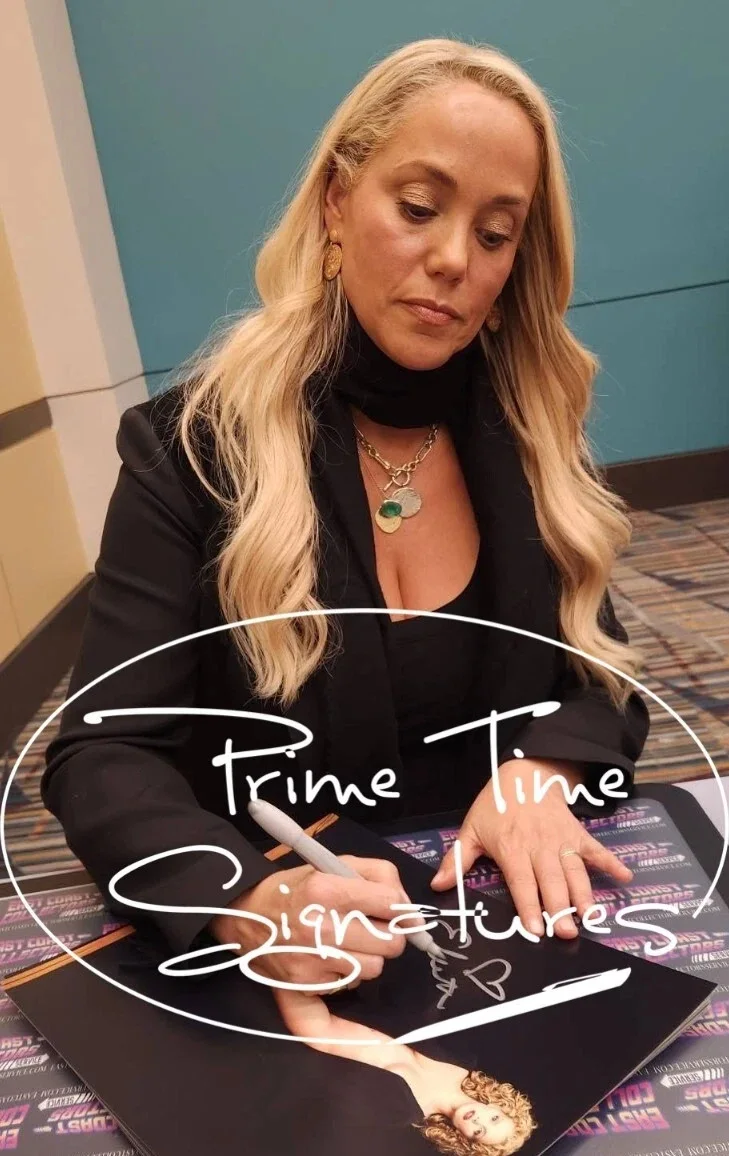 Elizabeth Berkley — Elizabeth Berkley Signed Saved by the Bell 1992 Pacific Card #30 Beckett Auto 10, image 3