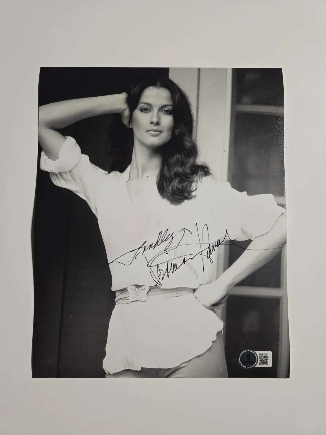 Veronica Hamel — Veronica Hamel autographed signed 8x10 photo Beckett BAS COA BV81260