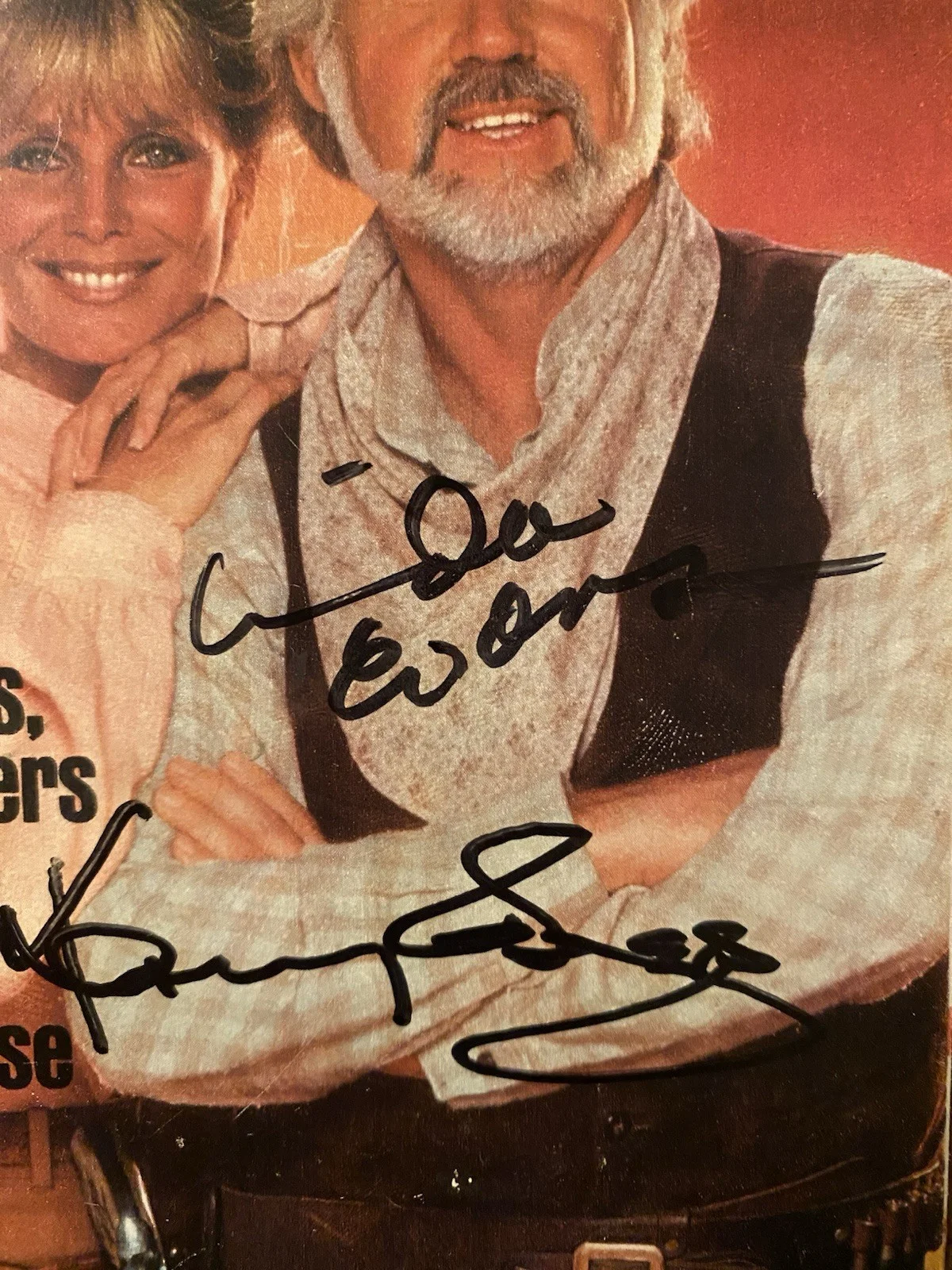 Kenny Rogers, Linda Evans — Kenny Rogers Linda Evans Signed Autographed TV Guide With COA The Gambler, изображение 2