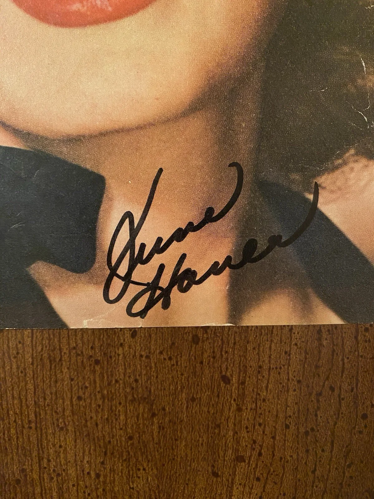 June Haver — June Haver Signed Autographed Motion Picture Magazine With COA The Girl Next Doo, изображение 2