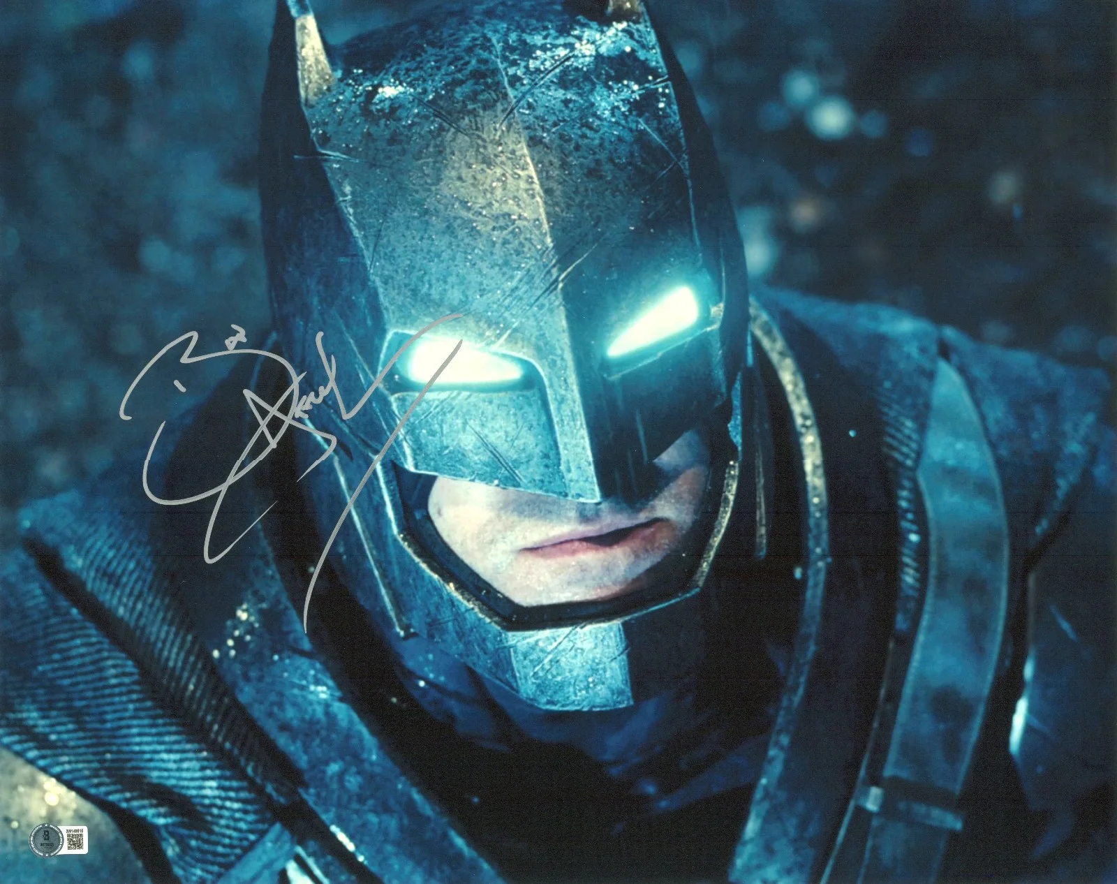 BEN AFFLECK — BEN AFFLECK JUSTICE LEAGUE SIGNED AUTOGRAPH 16X20 PHOTO BECKETT BAS DC BATMAN