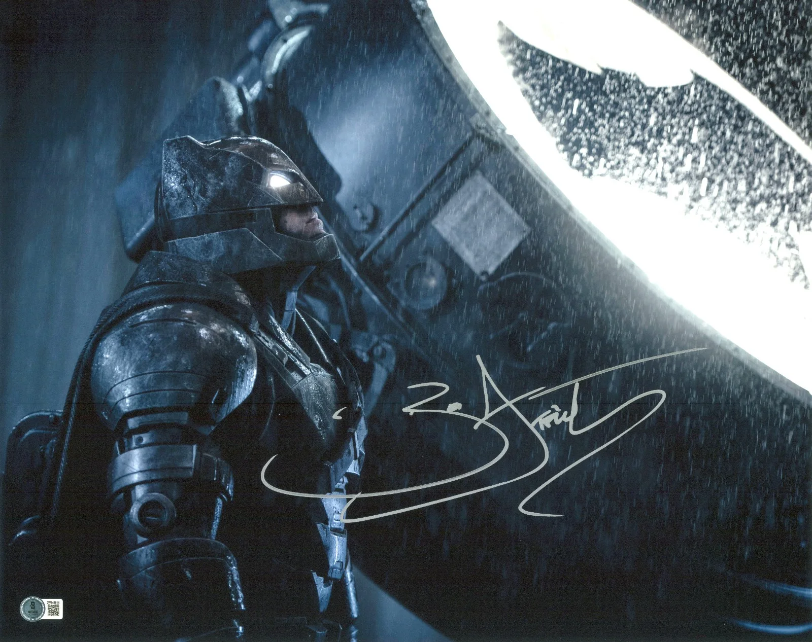 BEN AFFLECK — BEN AFFLECK JUSTICE LEAGUE SIGNED AUTOGRAPH 16X20 PHOTO BECKETT BAS DC BATMAN