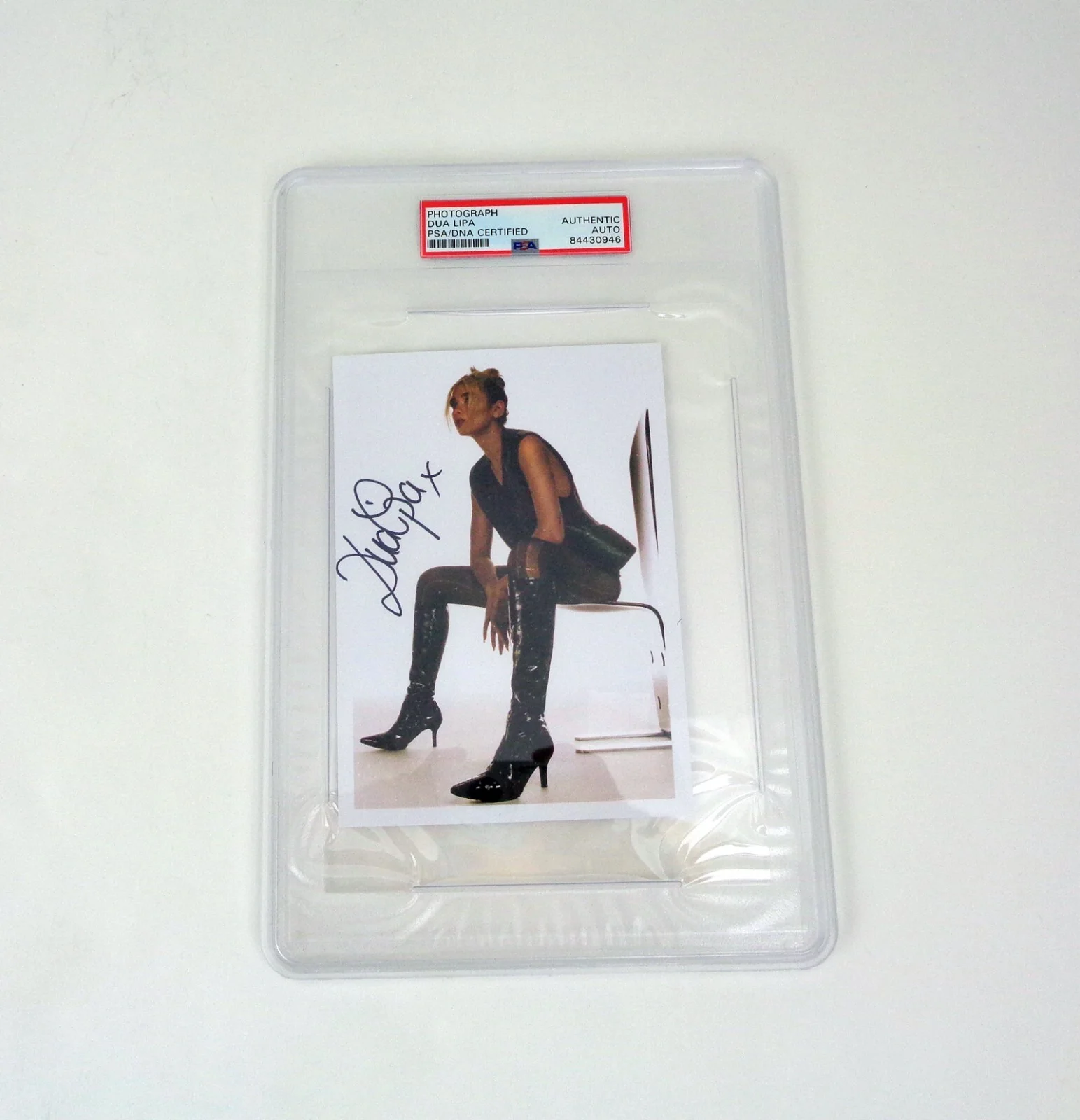 Dua Lipa — Dua Lipa Future Nostalgia Signed Autograph Photo PSA/DNA Slabbed COA