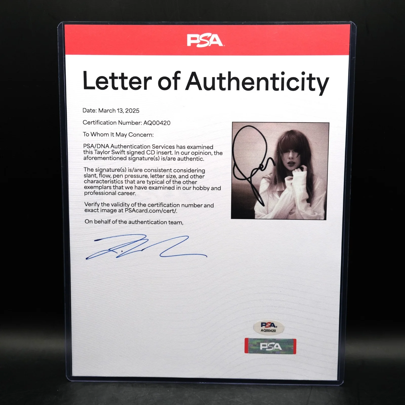 Taylor Swift Signed CD Framed PSA/DNA Tortured Poets Department TTPD LOA, изображение 3