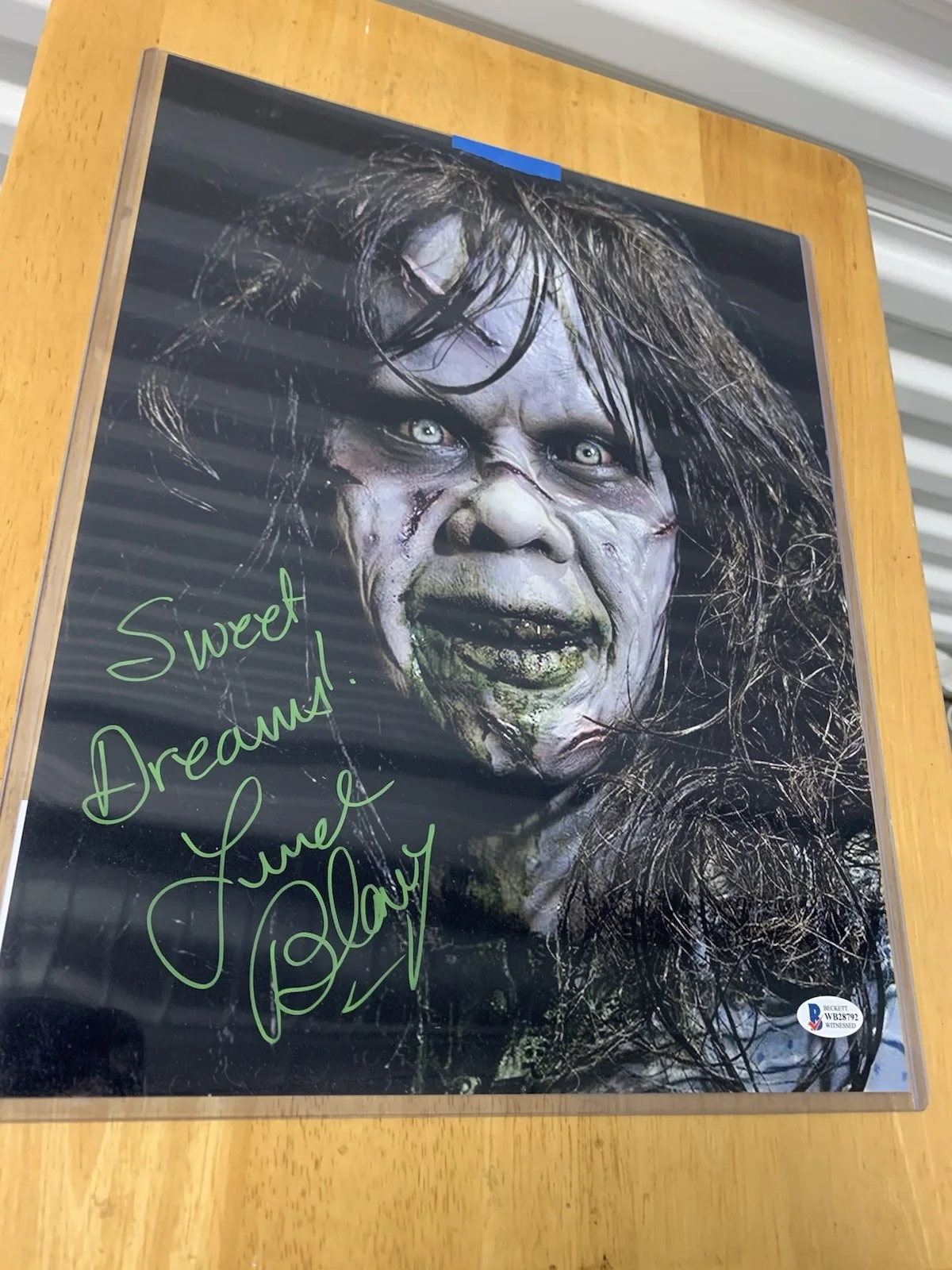 linda Blair — Vintage Linda Blair Signed Exorcist Movie Photo Large14x11 COA Beckett, изображение 3