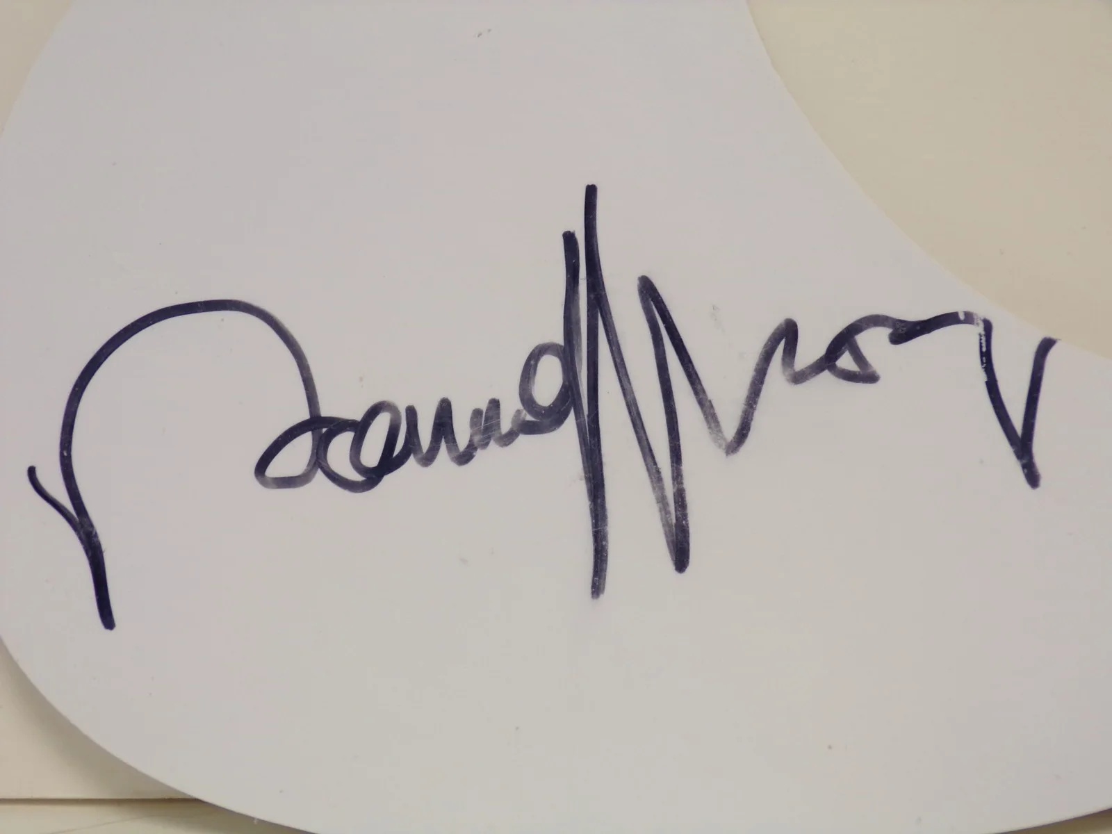 Ronnie Milsap Singer AUTOGRAPHED Guitar Pickguard w/ PSA COA 010626WT2-A11, изображение 2