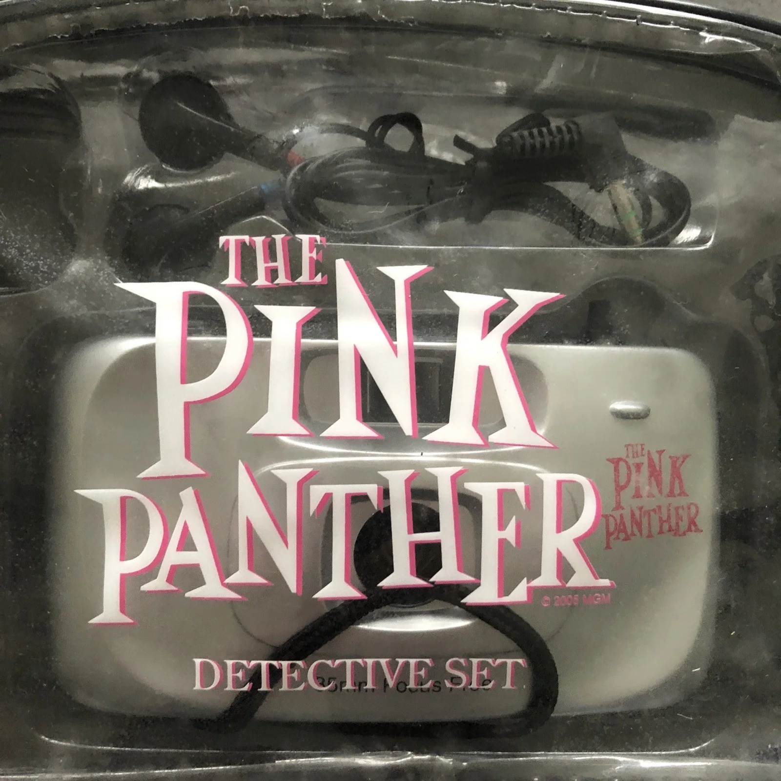 Movie Promo Merchandise - The Pink Panther- Men’s Small T-shirt & Detective Set, изображение 2