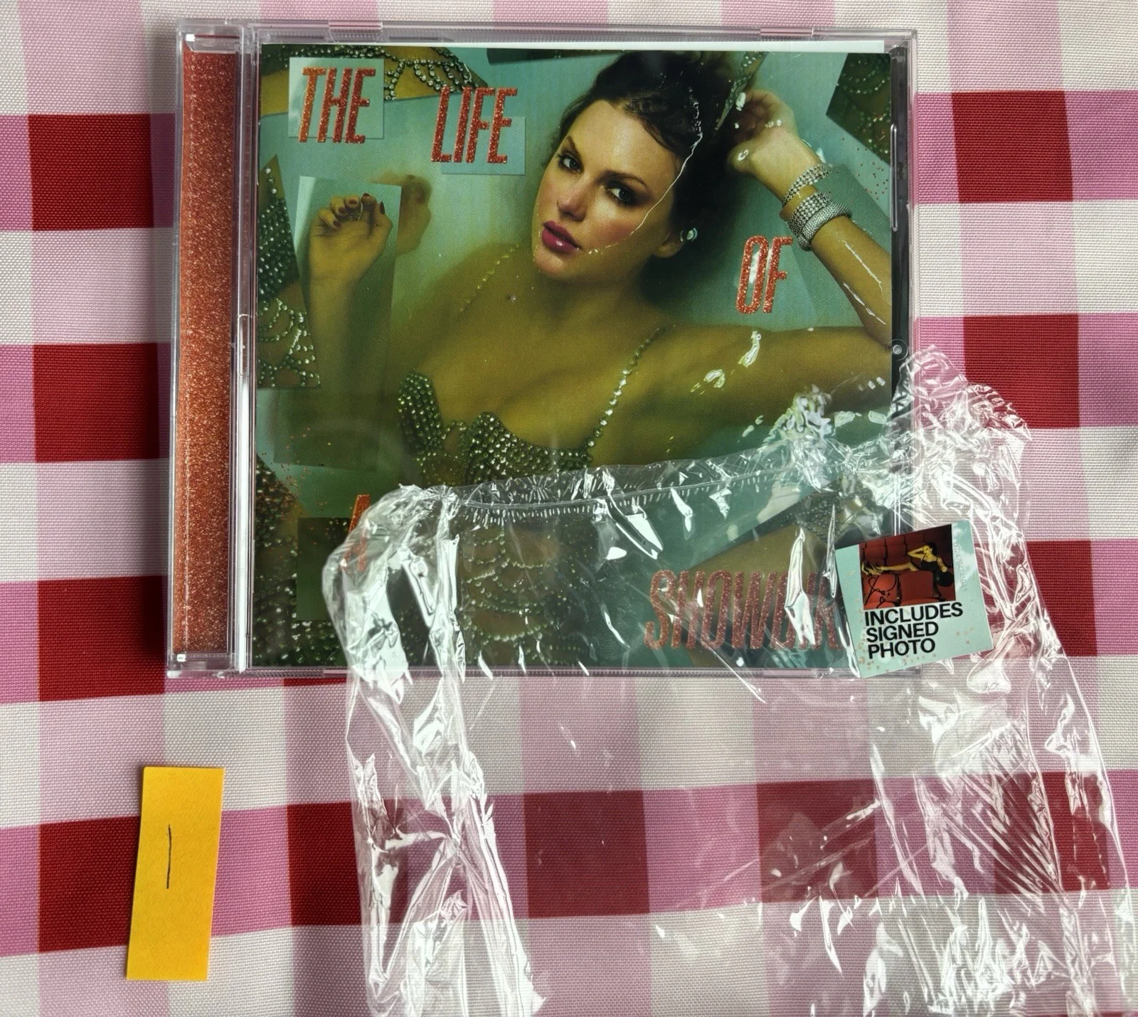 Taylor Swift’s ‘The Life of a Showgirl’ - SIGNED CD EDITION #4 - IN HAND, изображение 4