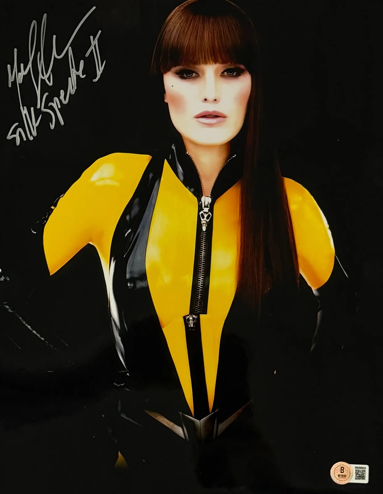 Malin Akerman — Malin Akerman Signed 11x14 Metallic Photo Silk Spectre Watchmen Beckett Witness