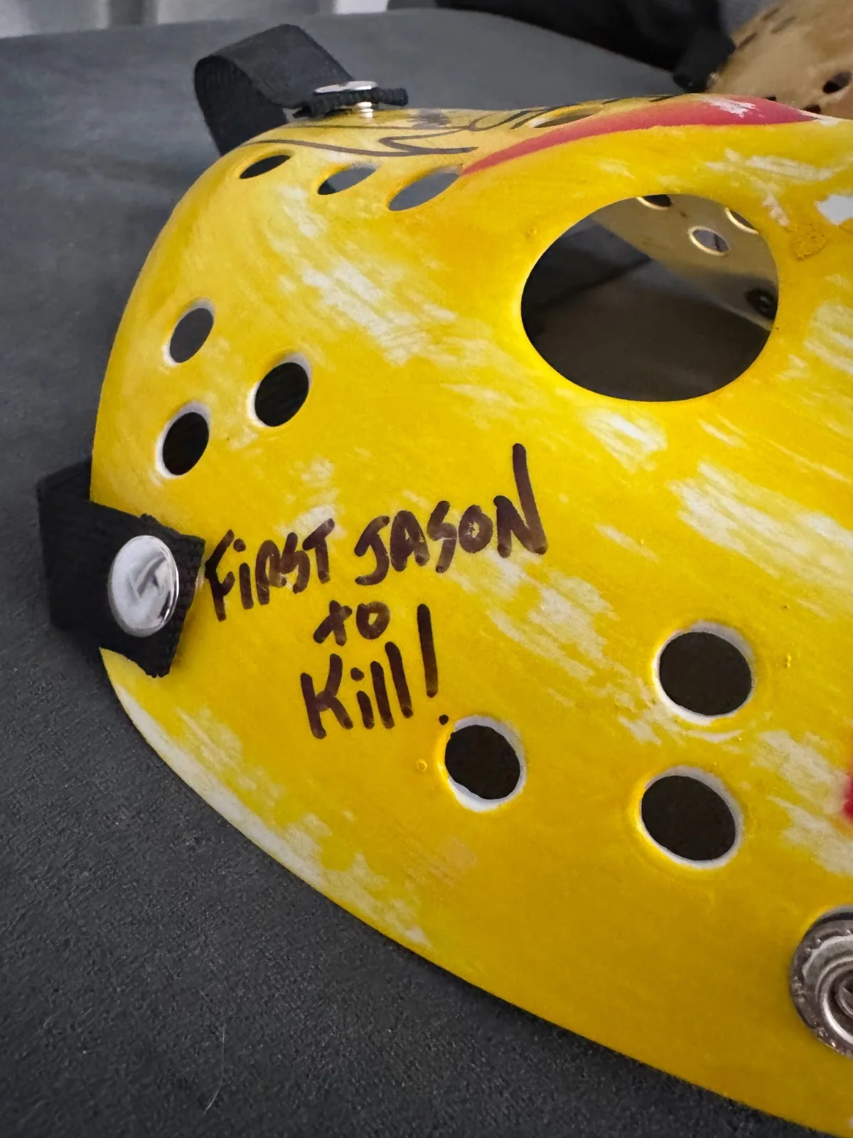 Warrington Gillette — Warrington Gillette Signed Mask Friday the 13th - Certified, image 2