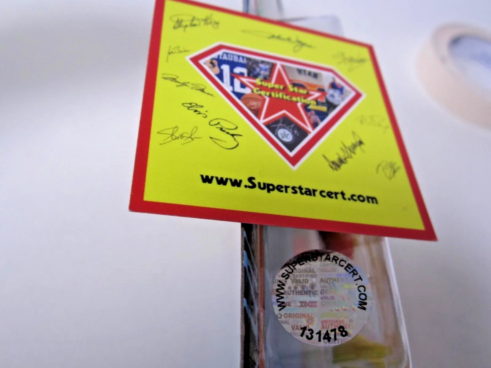 Joan Van Ark — Joan Van Ark Signed Toy Figure Marvel Legend Spider Woman Figure Autographed COA, изображение 2
