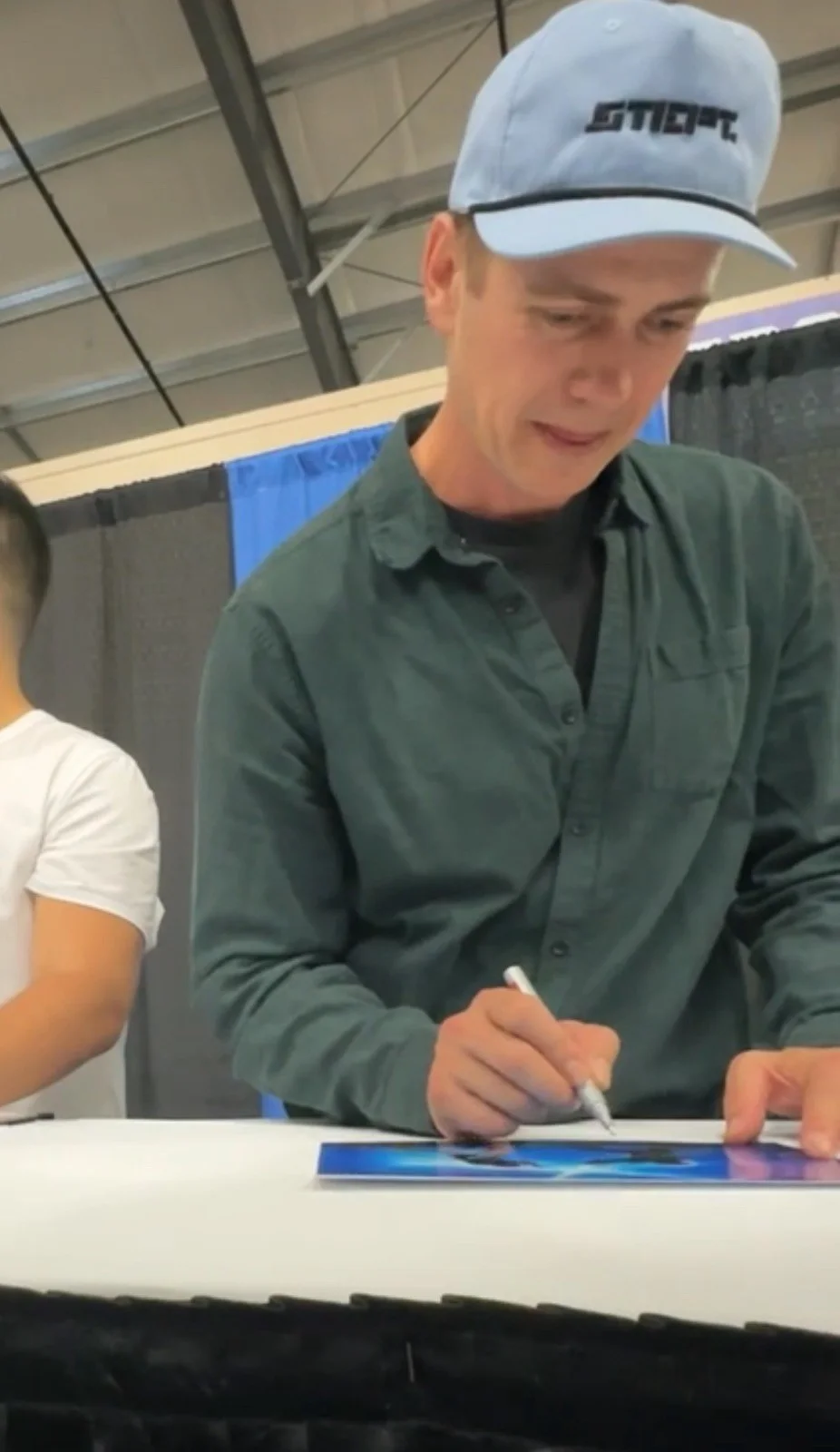 Hayden Christensen, Ewan Mcgregor — Hayden Christensen and Ewan McGregor Signed Star Wars (Obi Wan/ Anakin) Photo, изображение 5