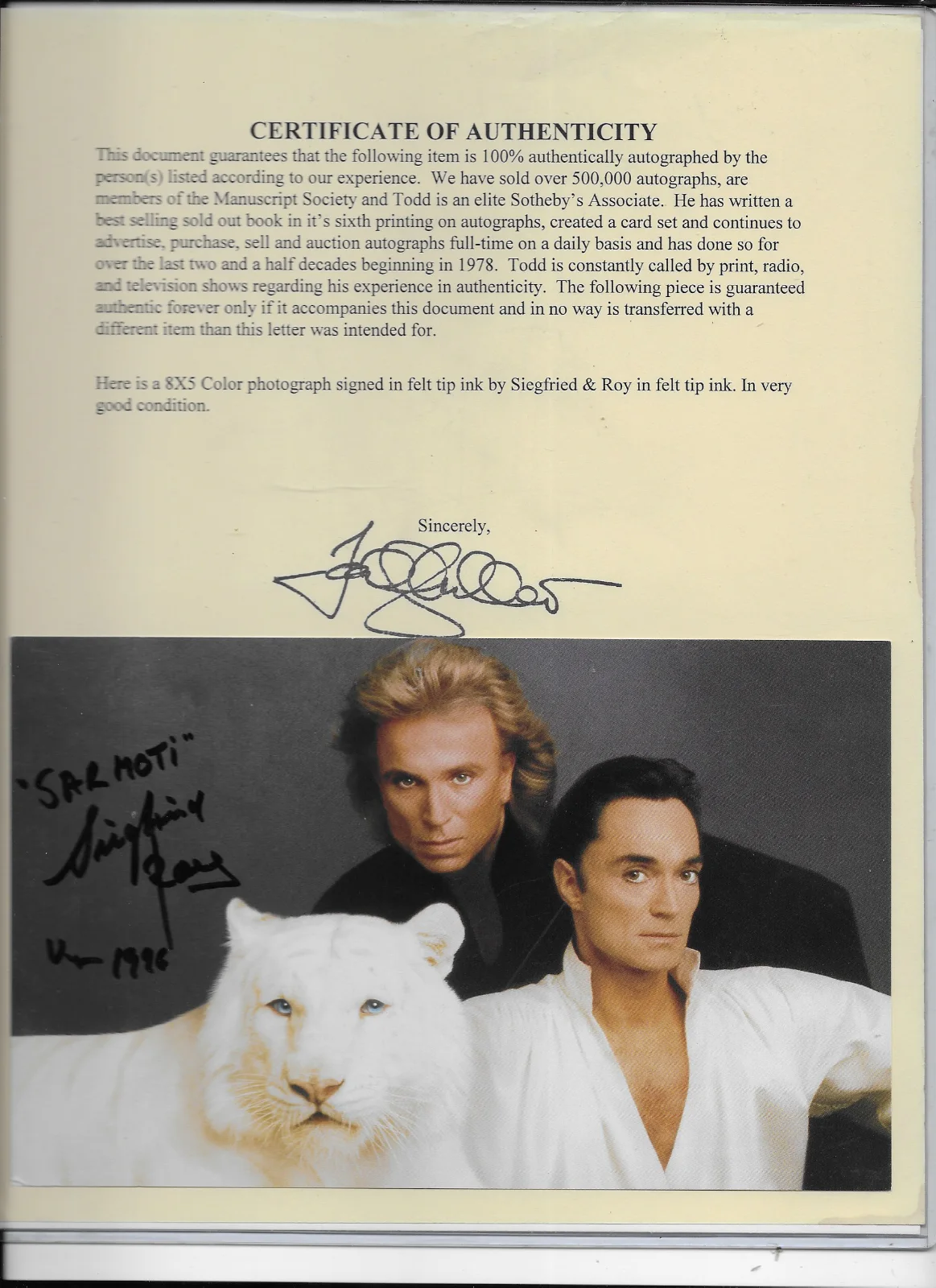 Siegfried & Roy — Hand Signed 8"x5" color photo Siegfried & Roy w/COA