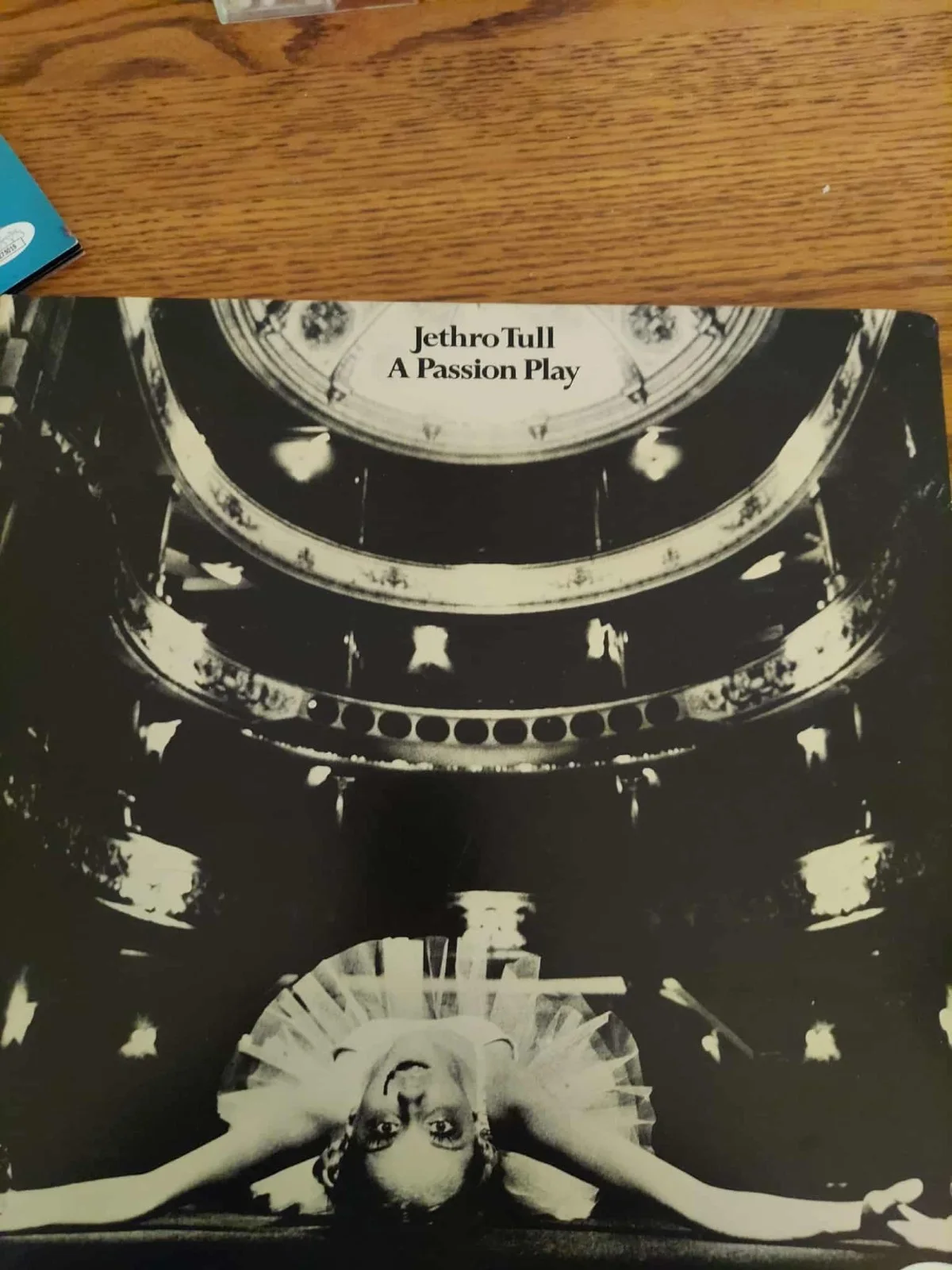 Autographed Ian Anderson/Martin Barre(Jethro Tull) Passion Play album JSA cert, изображение 2