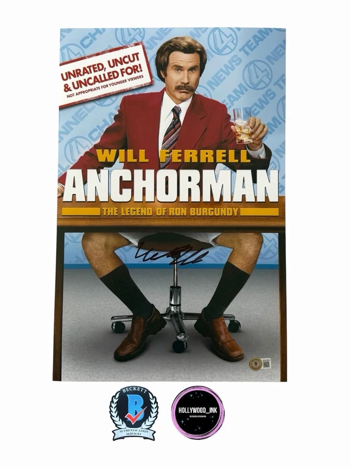 Will Ferell — WILL FERRELL SIGNED 'ANCHORMAN' 12x18 MOVIE PHOTO BECKETT BE93602 COA