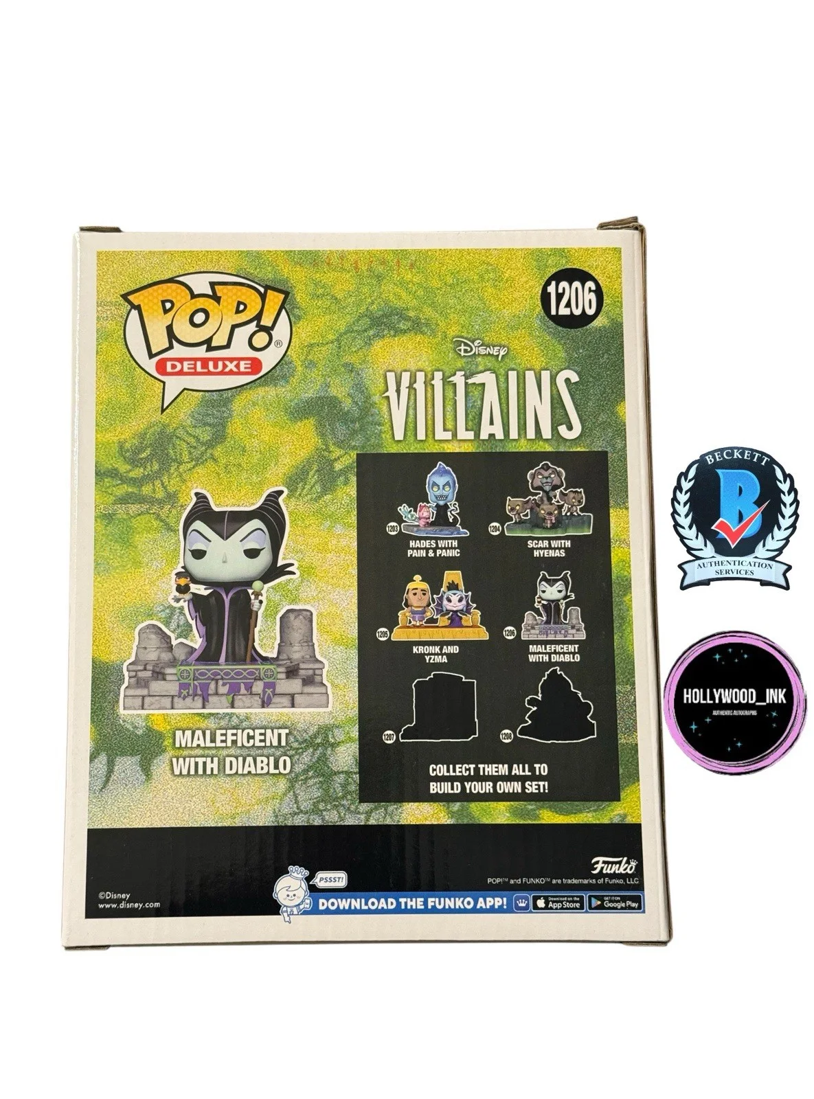 Angelina Jolie — ANGELINA JOLIE SIGNED AUTOGRAPH MALEFICENT W/DIABLO JUMBO FUNKO BECKETT BS14960, изображение 4