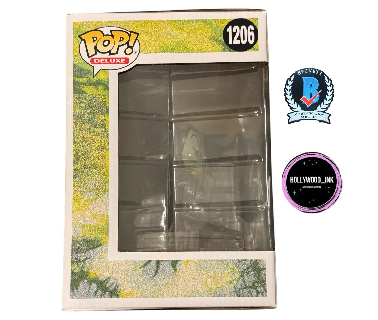 Angelina Jolie — ANGELINA JOLIE SIGNED AUTOGRAPH MALEFICENT W/DIABLO JUMBO FUNKO BECKETT BS14961, изображение 4