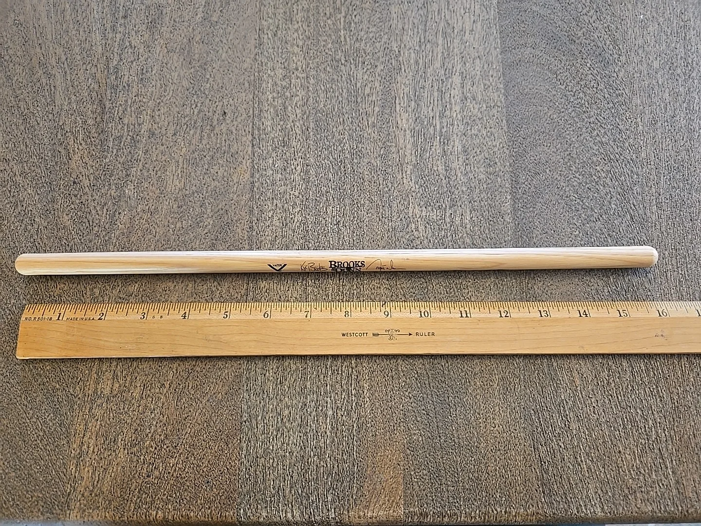 BROOKS & DUNN Authentic Concert Signature Drum Stick Country See Pics And Descri, изображение 2