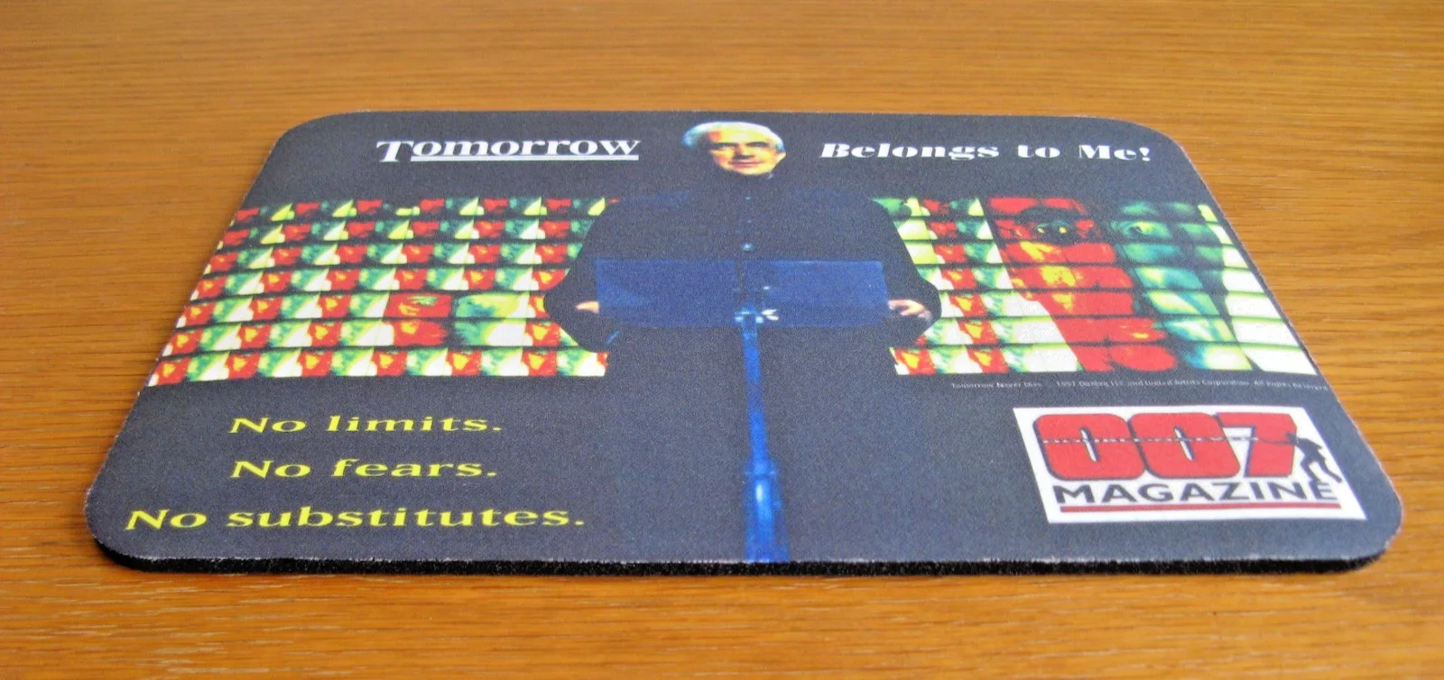 Rare James Bond Villian Elliot Carver Tomorrow Never Dies Mouse Mat - 25 X 19 cm, image 2