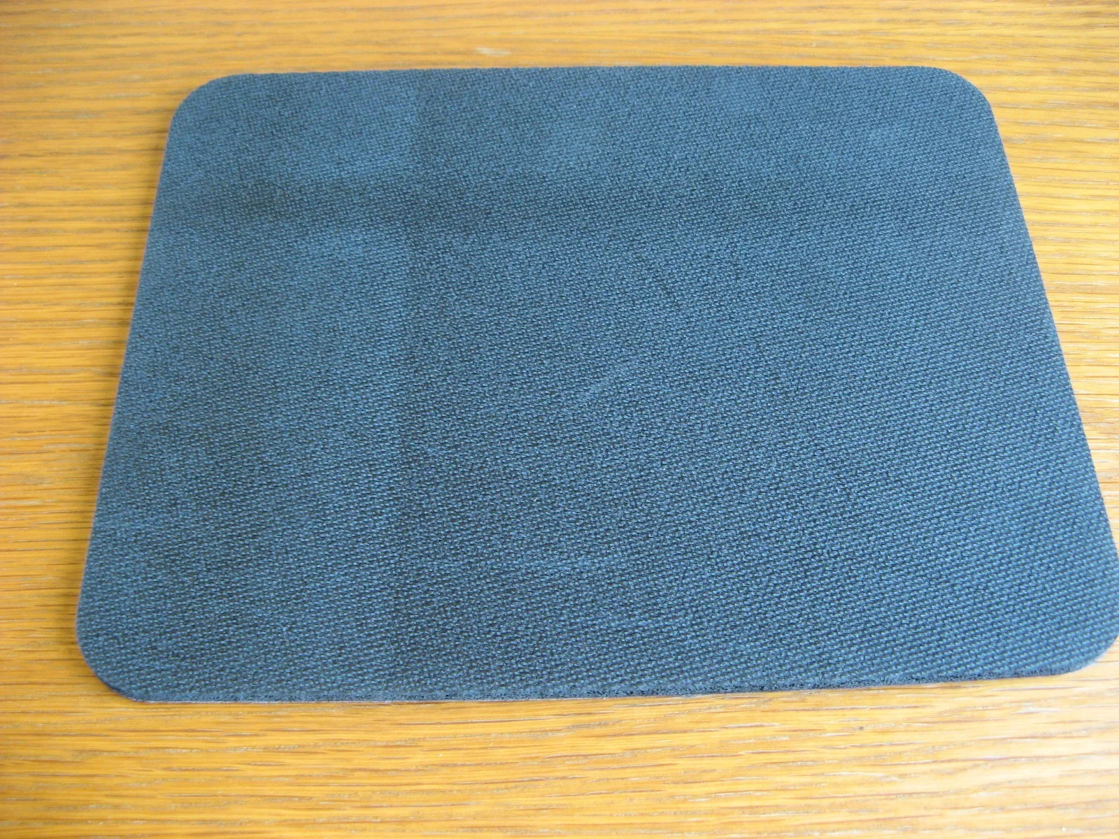 Rare James Bond 007 Tomorrow Never Dies Mouse Mat - 25 X 19 cm, изображение 3