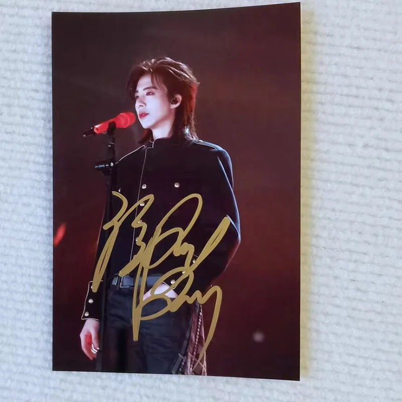 Liu Yuning 天赐的声音 Autographed Signed Photo Card Collecion, изображение 2