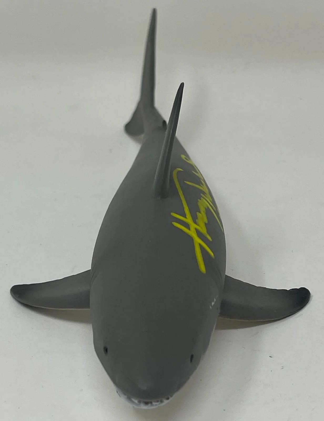 Henry Winkler — Henry Winkler Signed Great White Toy Shark Jump The Shark Happy Days Beckett COA, изображение 4