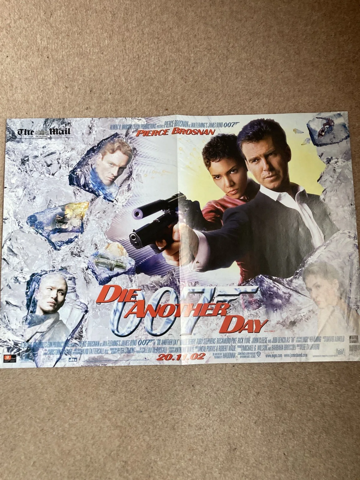 Die Another Day (James Bond) Daily Mail Double Sided Poster 42cm x 30cm, image 2