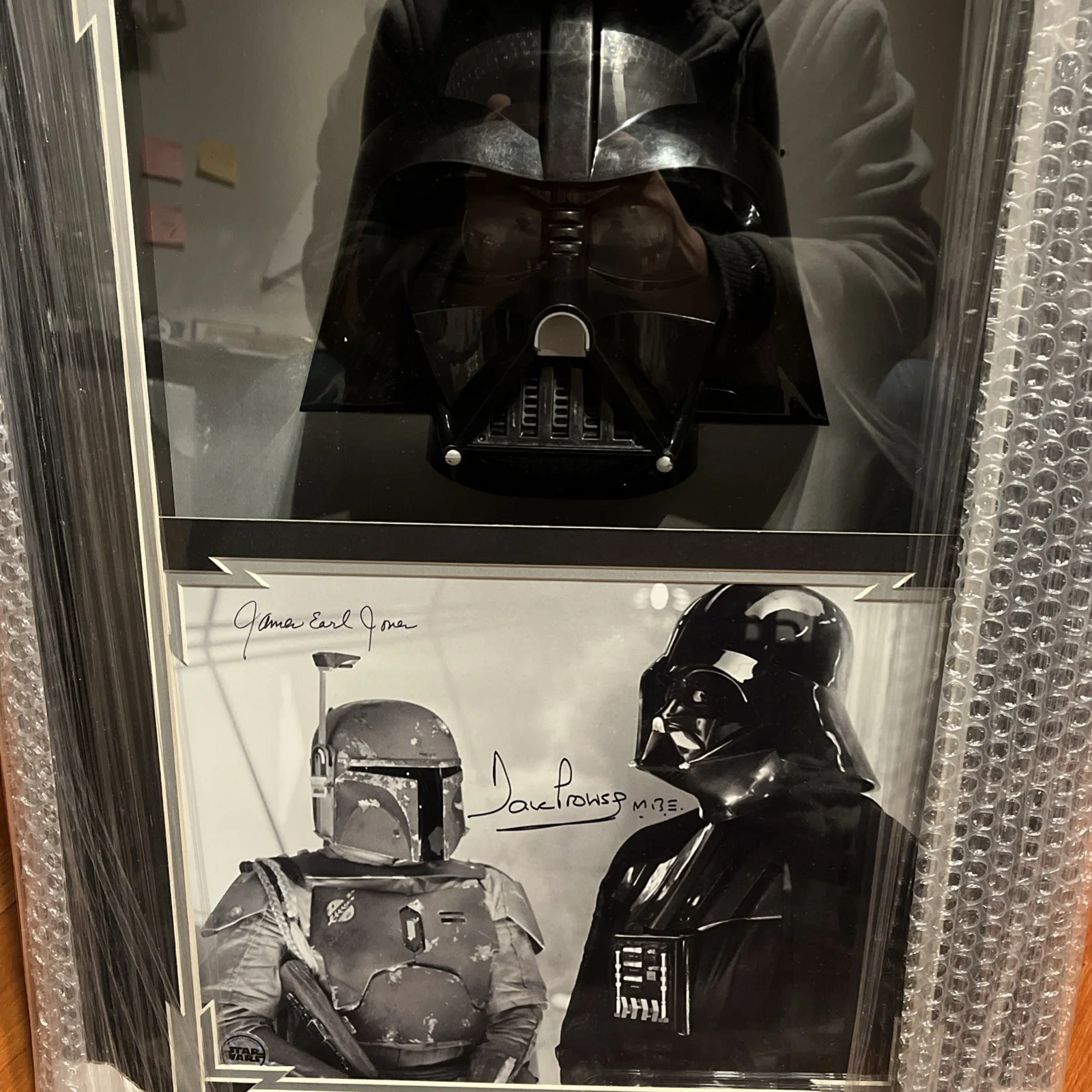 James Earl Jones, David Prowse — James Earl Jones & Dave Prowse StarWars Signed Vader Shadowbox 24 X 17 JSA RARE, image 2