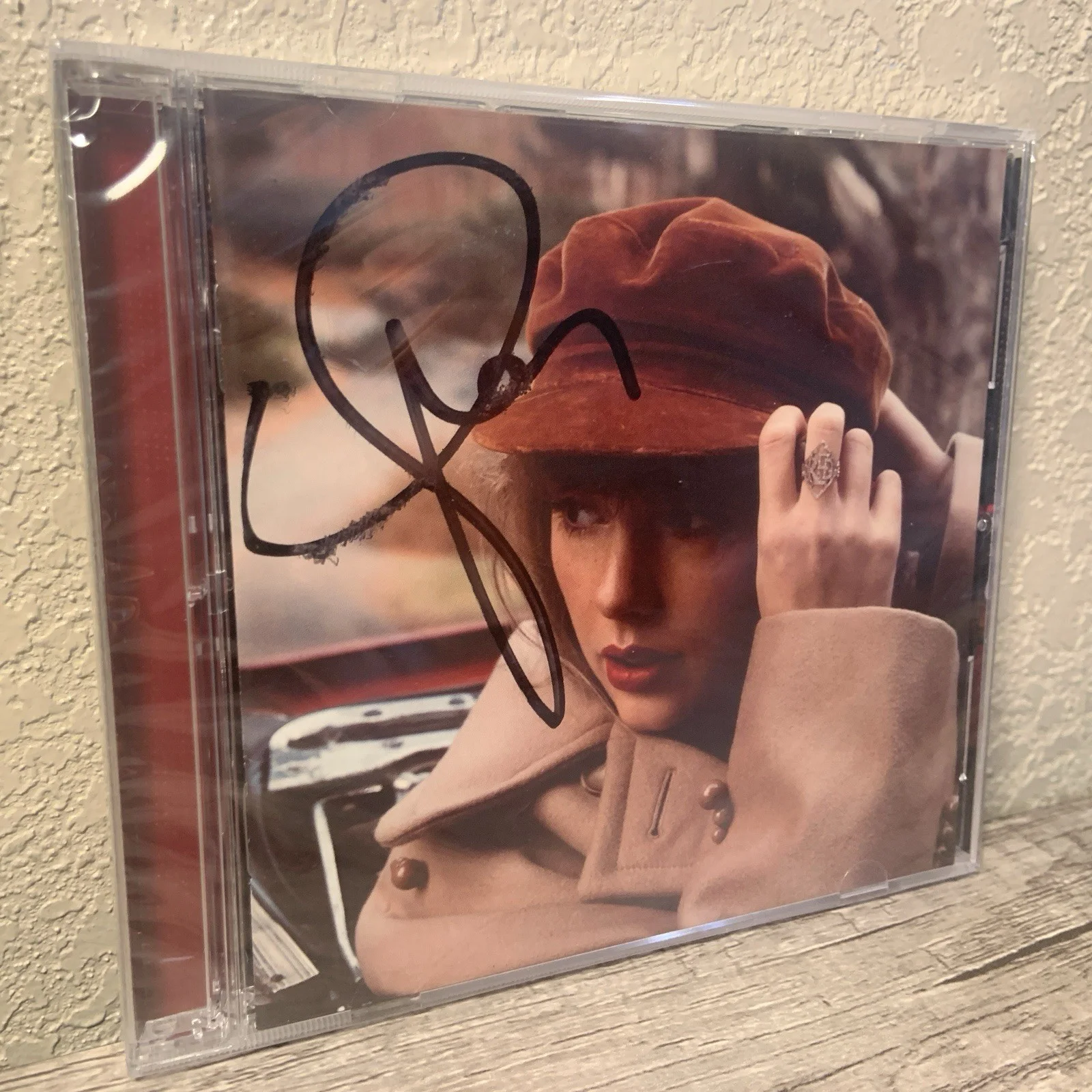 Signed Taylor Swift RED (Taylor's Version) Autographed - Sealed / Brand New, image 3