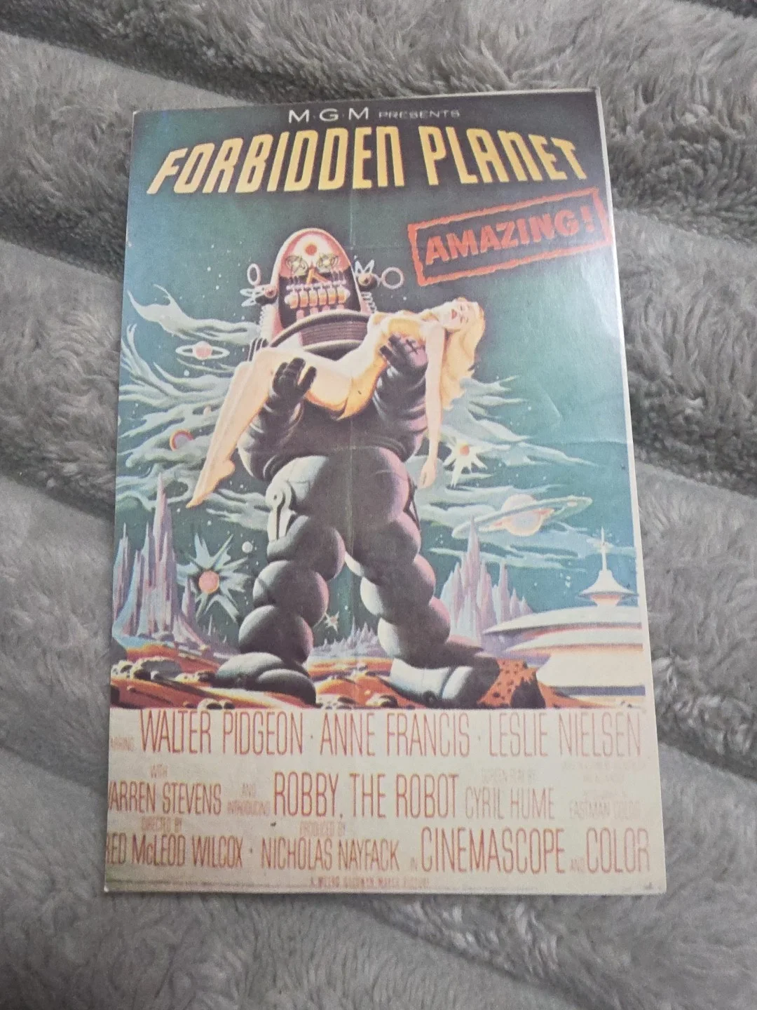 william Bill Malone — 1956 Bill Malone Postcard Of Robbie The Robot Signed, image 3