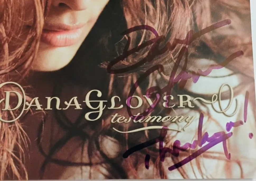 dana glover - signed - autographed - compact disc, изображение 2