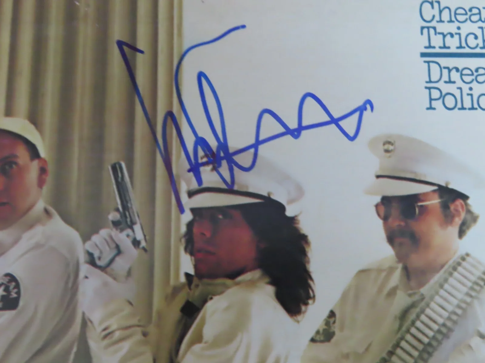 CHEAP TRICK signed DREAM POLICE Record JSA RICK NIELSEN ZANDER CARLOS PETERSON, изображение 5