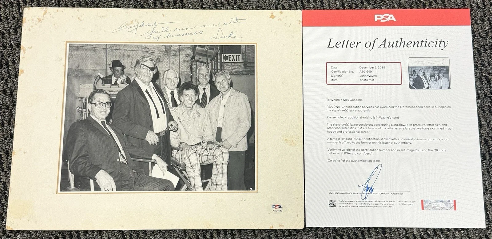 John Wayne — John Wayne Duke Signed Autographed Autograph 11x14 Photo Mat PSA/DNA LOA