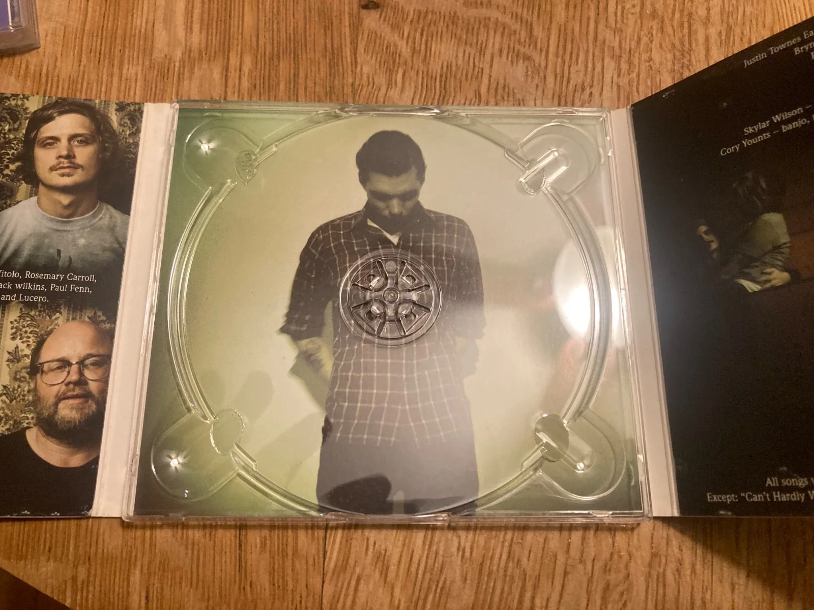 Midnight At The Movies SIgned cd is missing Justin Townes Earle, изображение 3