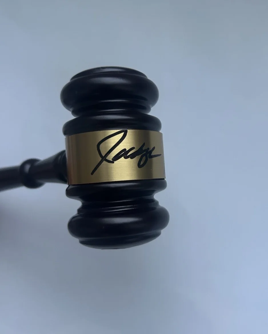 Judge Judy Sheindlin Signed Autographed Courtroom Gavel PSA/DNA, image 2
