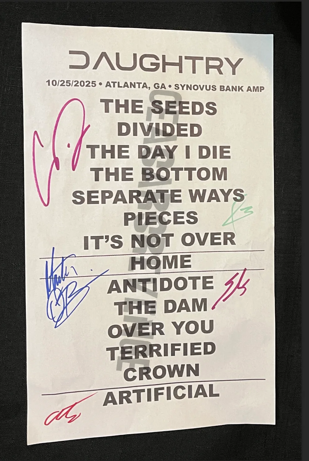DAUGHTRY FULLY AUTOGRAPHED ATLANTA OCT 2025 TOUR CONCERT SHOW SETLIST EX+, image 2