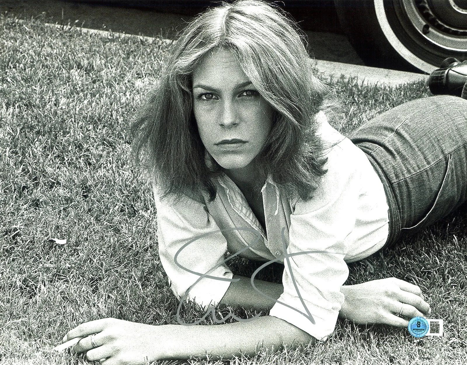 JAMIE LEE CURTIS — JAMIE LEE CURTIS SIGNED AUTOGRAPHED HALLOWEEN 11X14 PHOTO BECKETT BAS Laurie