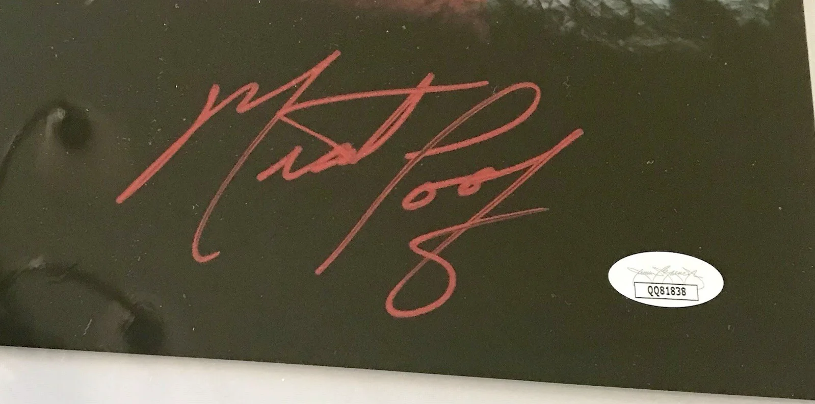 Meat Loaf — MEAT LOAF SIGNED AUTOGRAPH 11X14 PHOTO SIGNED IN RED JSA, image 2