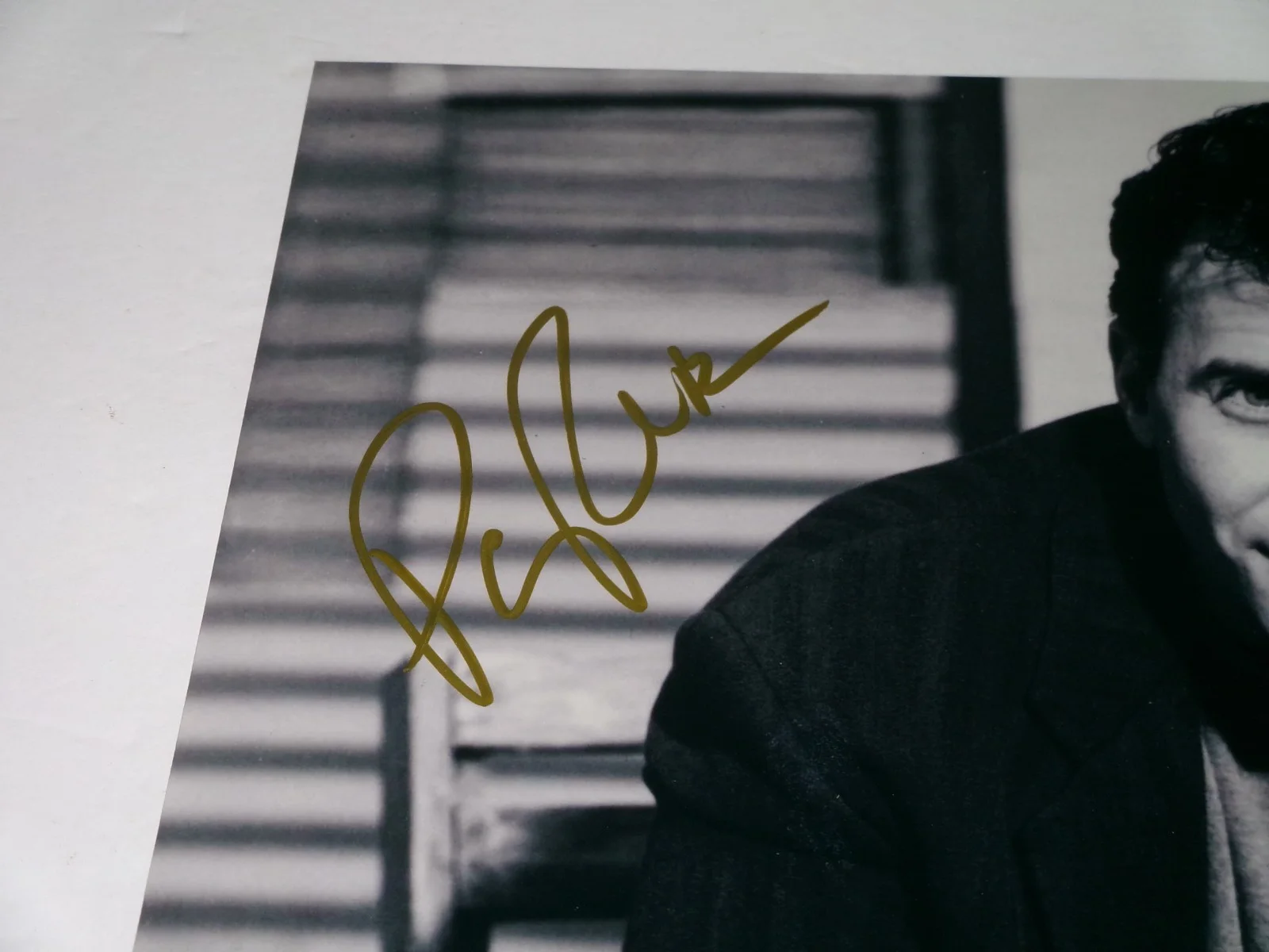 Paul Reiser — Paul Reiser Signed 11x14 Photo JSA CERT, image 2
