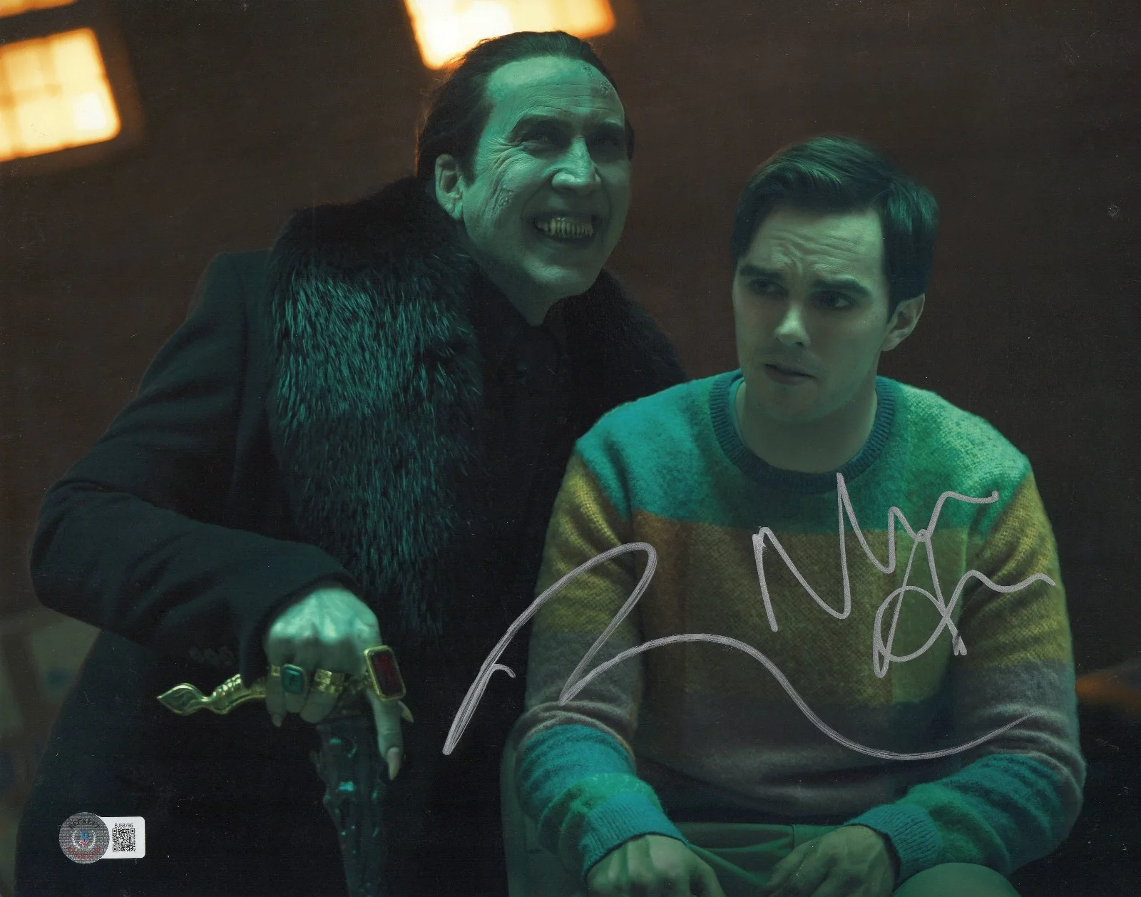 NICOLAS CAGE & NICHOLAS HOULT — NICOLAS CAGE NICHOLAS HOULT SIGNED AUTOGRAPH RENFIELD 11X14 PHOTO BAS BECKETT