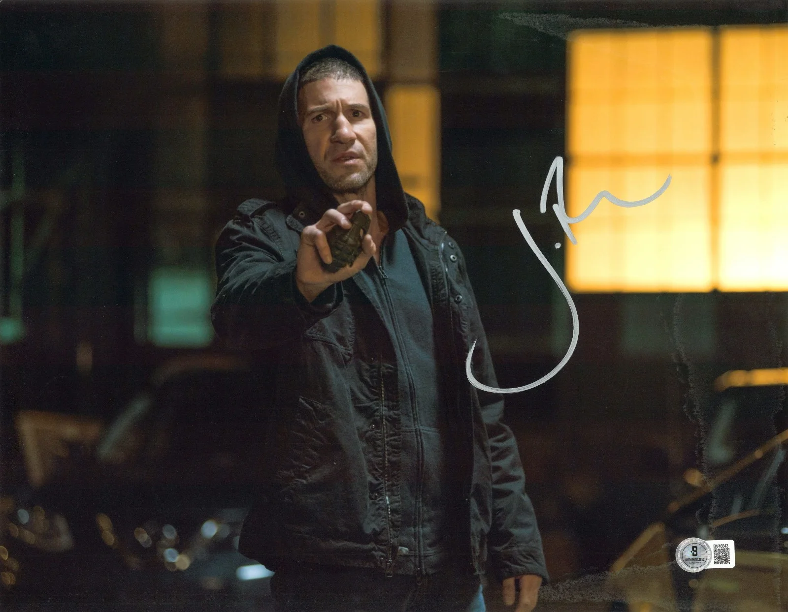 JON BERNTHAL — Jon Bernthal Frank Castle Signed Autograph The Punisher 11x14 Photo BAS Beckett