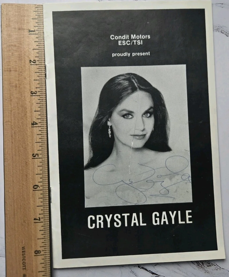 Signed Crystal Gayle Performance Concert Promotional Booklet 1986 New Jersey, изображение 4