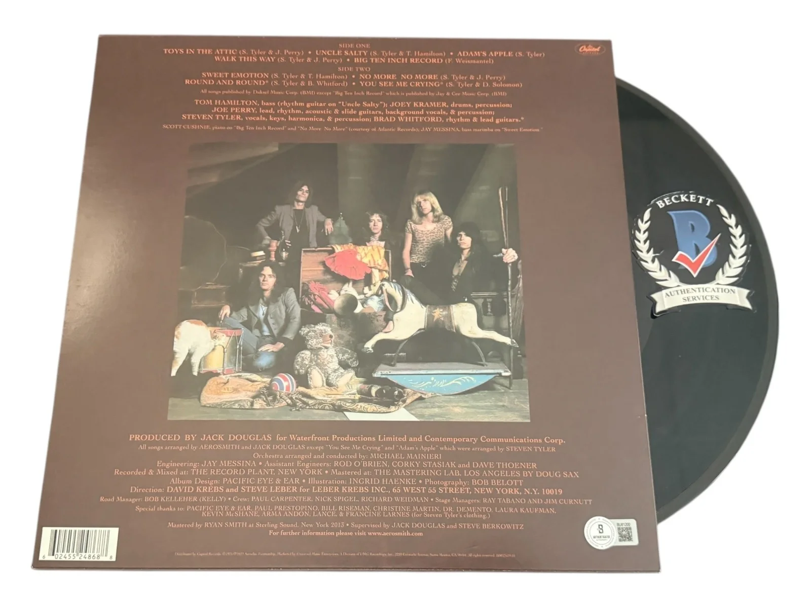 STEVEN TYLER SIGNED AUTOGRAPH AEROSMITH TOYS IN THE ATTIC LP VINYL BAS BECKETT, изображение 2