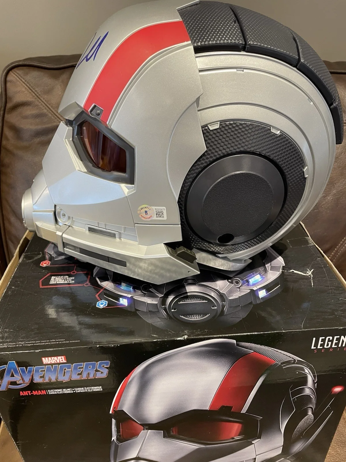 PAUL RUDD SIGNED ANTMAN HELMET MARVEL LEGENDS SCOTT LANG AUTO BECKETT BAS COA, image 3