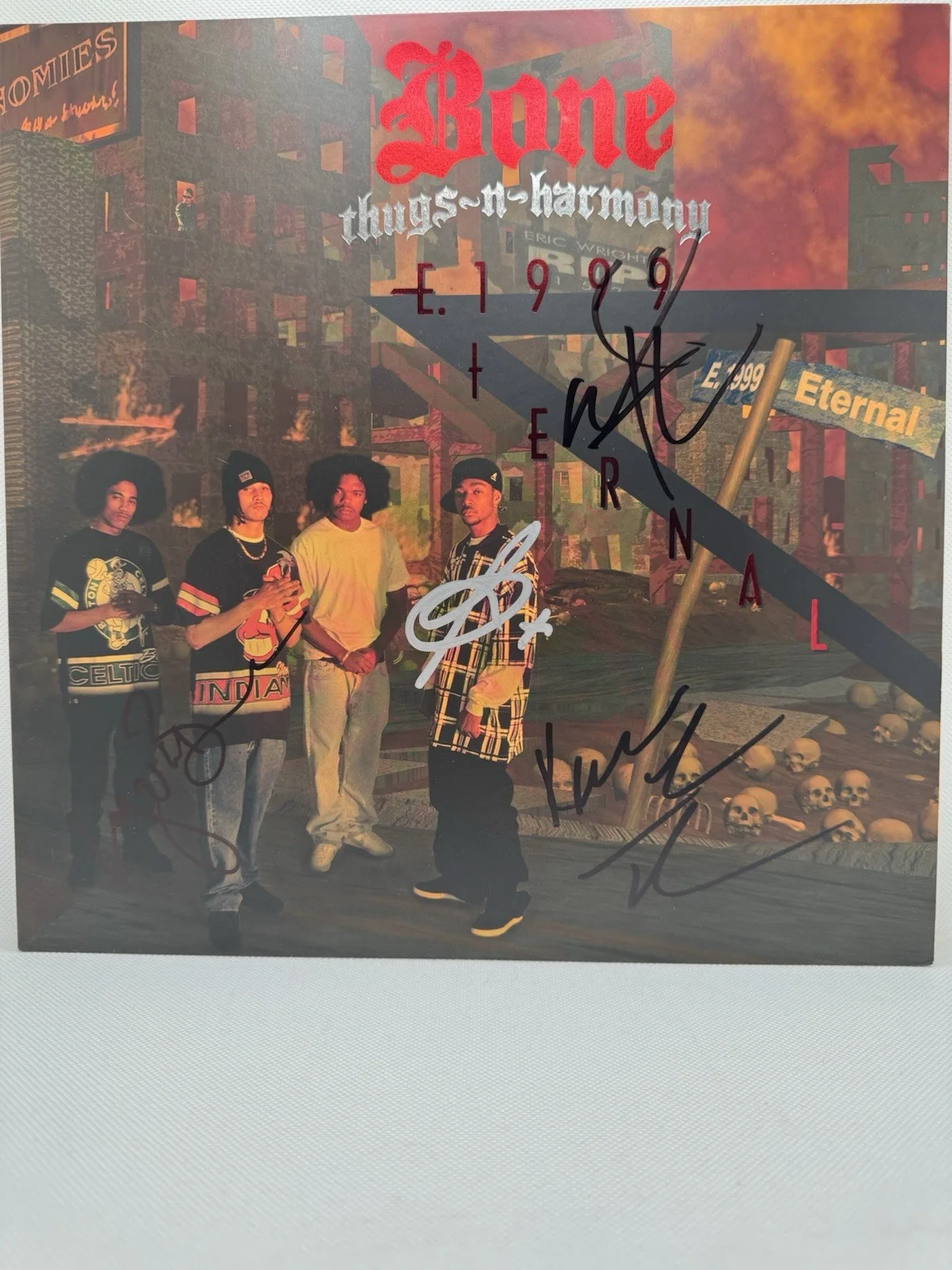 Bone Thugs-N-Harmony Signed Vinyl E. 1999 Eternal PSA/DNA COA autograph Rap, image 2