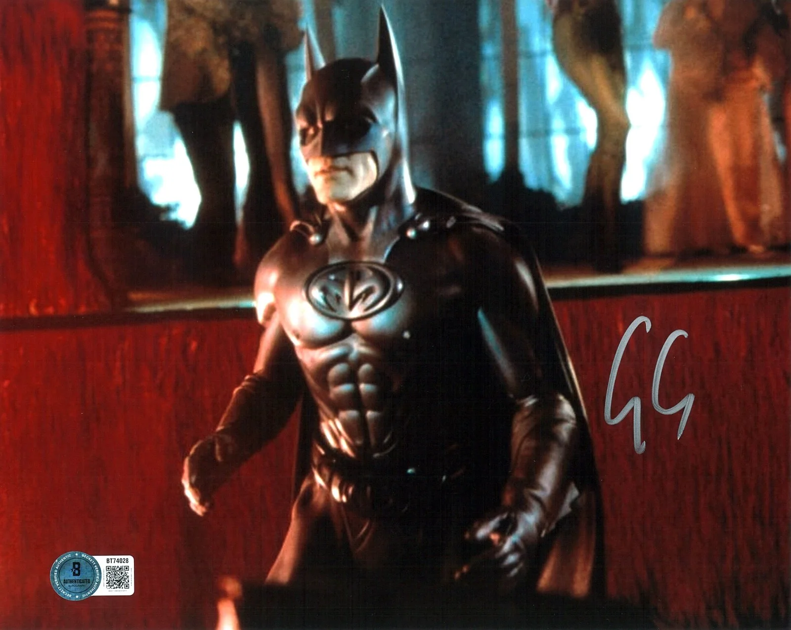 GEORGE CLOONEY — GEORGE CLOONEY BATMAN & ROBIN SIGNED AUTOGRAPH 8X10 PHOTO BAS BECKETT DC BATMAN