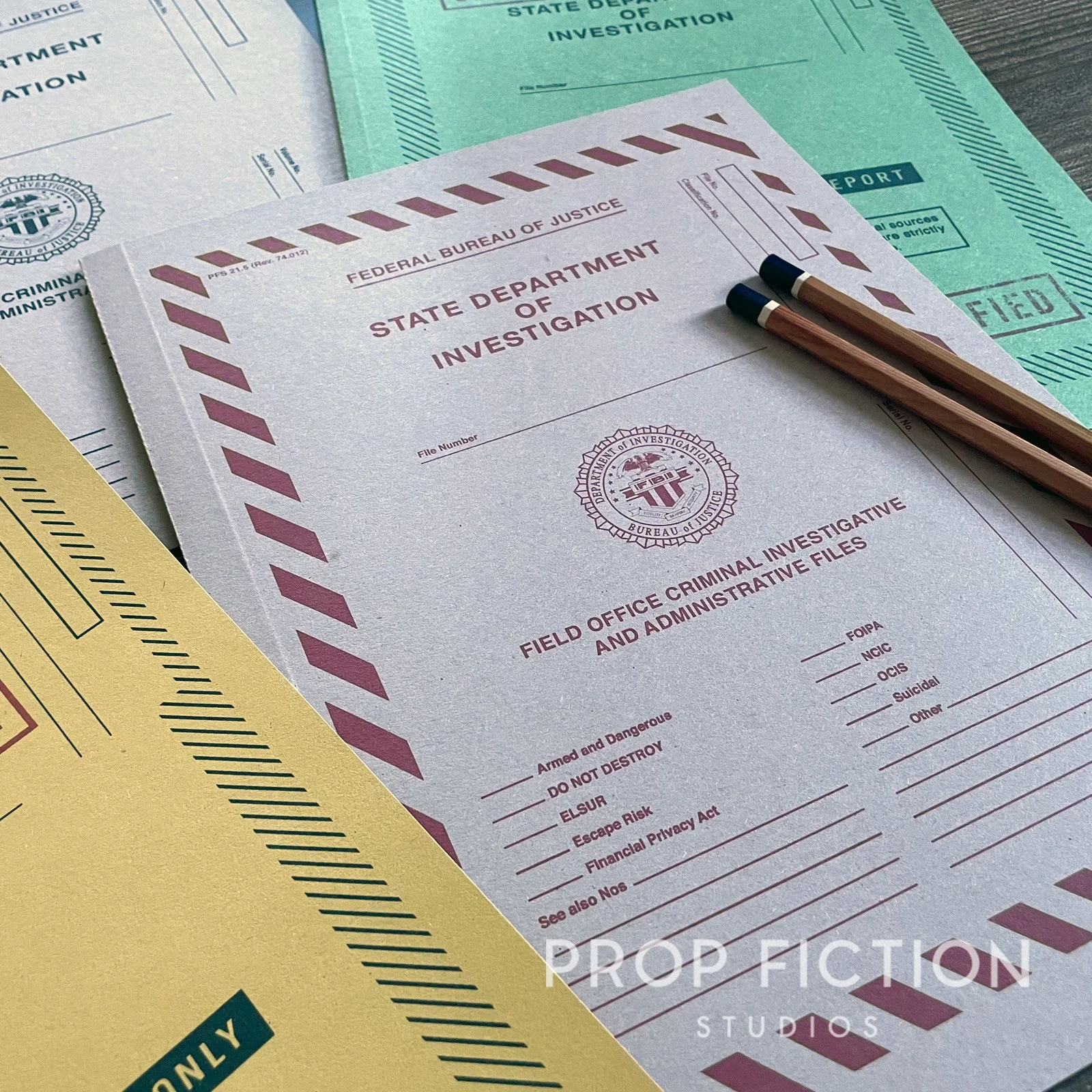 Movie Prop Special Investigation Files / 4 x Vintage Agent Cosplay Folder Set, image 4