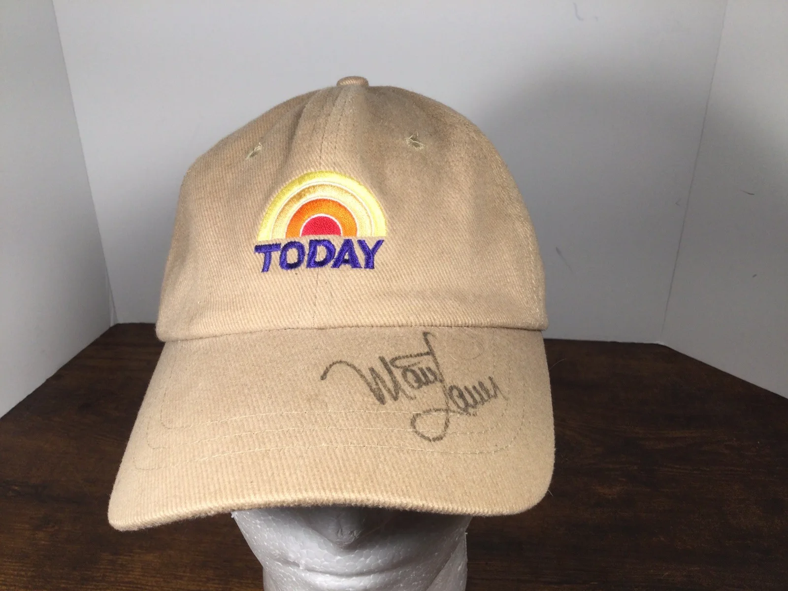 Matt Lauer — Vtg Matt Lauer Autographed Baseball Cap The Today Show Signed, изображение 3